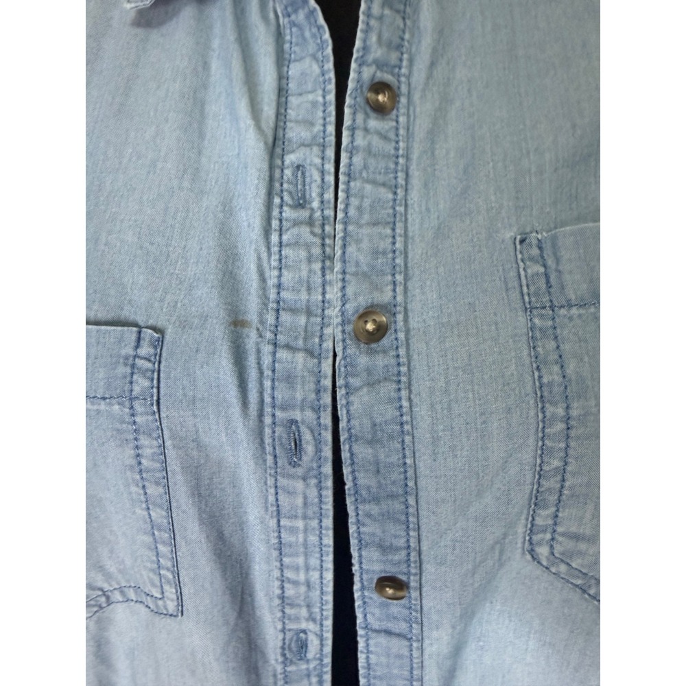 Abound Womens Blue Cotton Button Down Shirt Long Sleeve Light Wash Size M - Picture 4 of 5